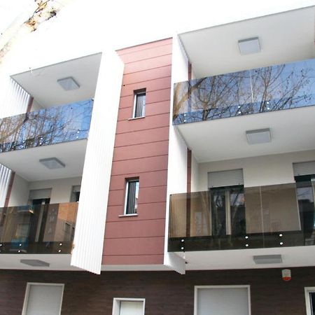 Residence Opera Римини Экстерьер фото